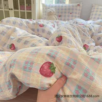 ins style мягкая восковая ягодная девчачья сердцевина мягкая двухслойная пряжа комплект из четырех предметов стираное хлопковое пододеяльник простыни для кровати в общежитии комплект из трех предметов