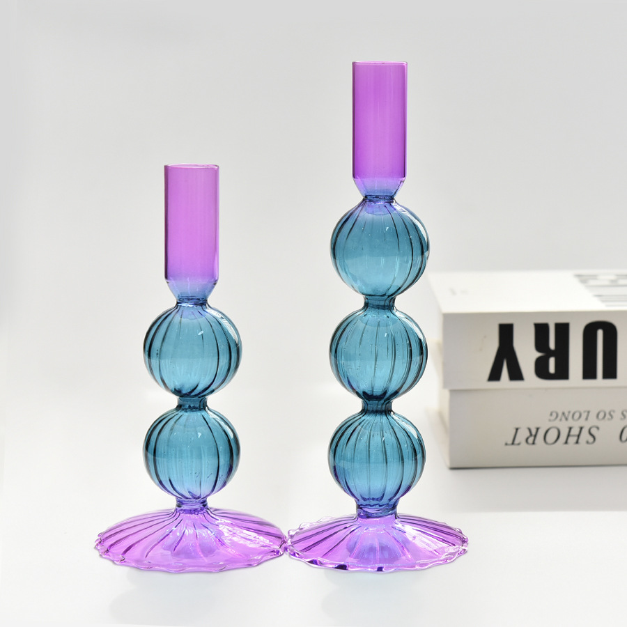 Creativo en vidrio de colores candelabro decoraciones para el hogar boda props de disparo retro contraposición candelabro fábrica al por mayor