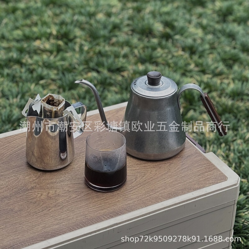 Vintage 304 Stainless Steel Hand-Brewed Coffee Pot for Outdoor Camping, Retro-Style Teapot with Filter, Japanese-Style Coffee Utensil Vintage 304 Stainless Steel Hand-Brewed Coffee Pot for Outdoor Camping, Retro-Style Teapot with Filter, Japanese-Style Coffee Utensil