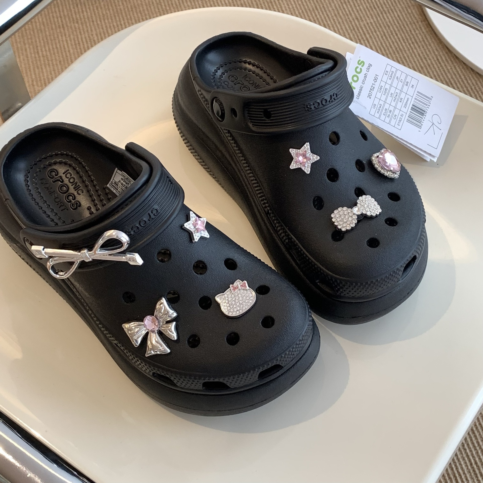 Nuevo todo fósforo zapatos con agujeros hebilla diy arco amor kitty zapatos decoración de flores accesorios desmontables