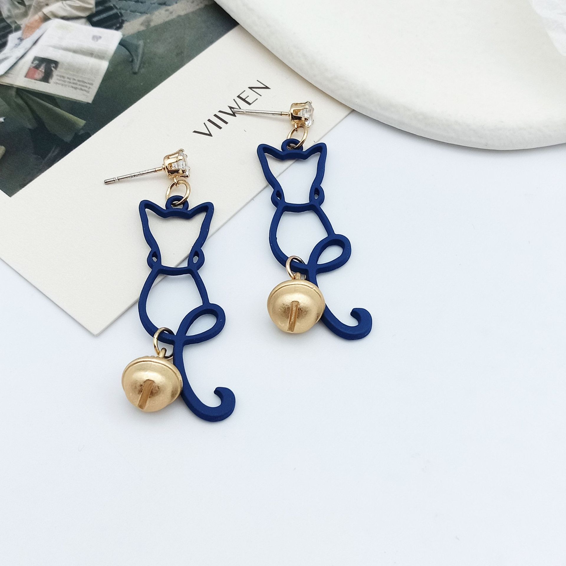 Simple Style Cat Alloy Stoving Varnish Drop Earrings display picture 4