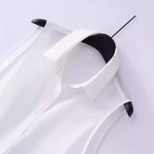 White sleeveless winter/autumn collarless undershirt for slimming effect, layered partner collar shirt for women