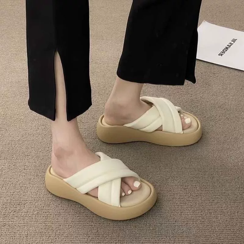 Universal beach sandals, internet celebrity, Korean style