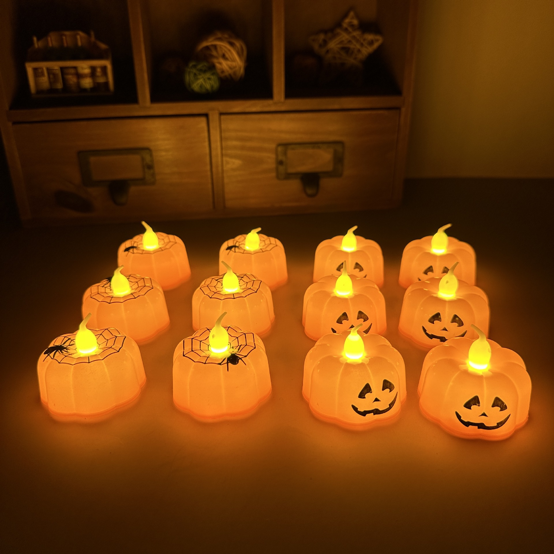 Lámpara de calabaza de Halloween decoración de fantasmas prop led lámpara de vela electrónica suministros de fiesta luminosa lámpara de noche lámpara de viento