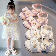 女童鞋子夏季2024新款时尚韩版平底公主凉鞋中大童宝宝小孩沙滩鞋