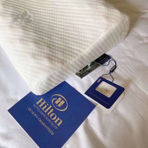 希尔顿记忆棉枕头护颈椎枕头枕芯礼品枕头微商团购代发量大优惠