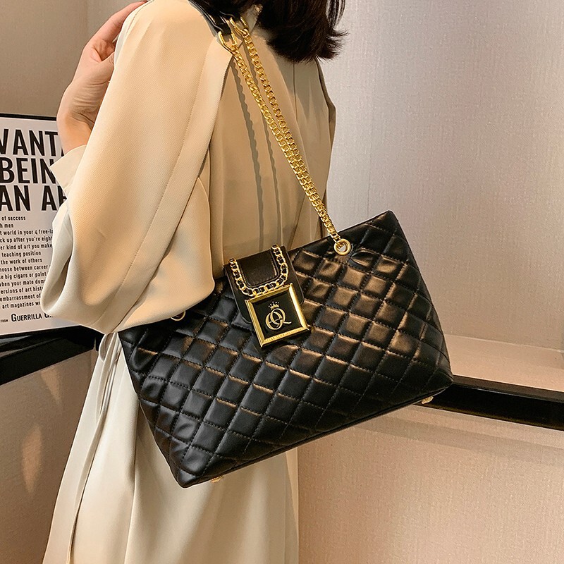 外国貿易の卸売りの柔らかい皮の特の包みの女性の2024新型の小さい香の風の菱の格のチェーンのbags秋冬のファッションのショルダーバッグ|undefined