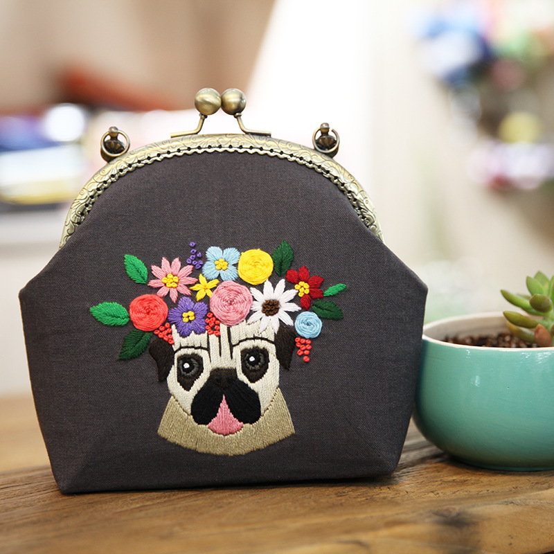 Nueva boca Bolsa de Oro bordado europeo bolsa de material bordado hecho a mano bordado DIY cinta bordado Lu bordado hecho a mano crossbody bolsa de tela