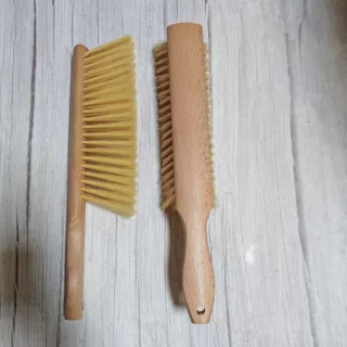 精品大号榉木七排塑料丝床刷