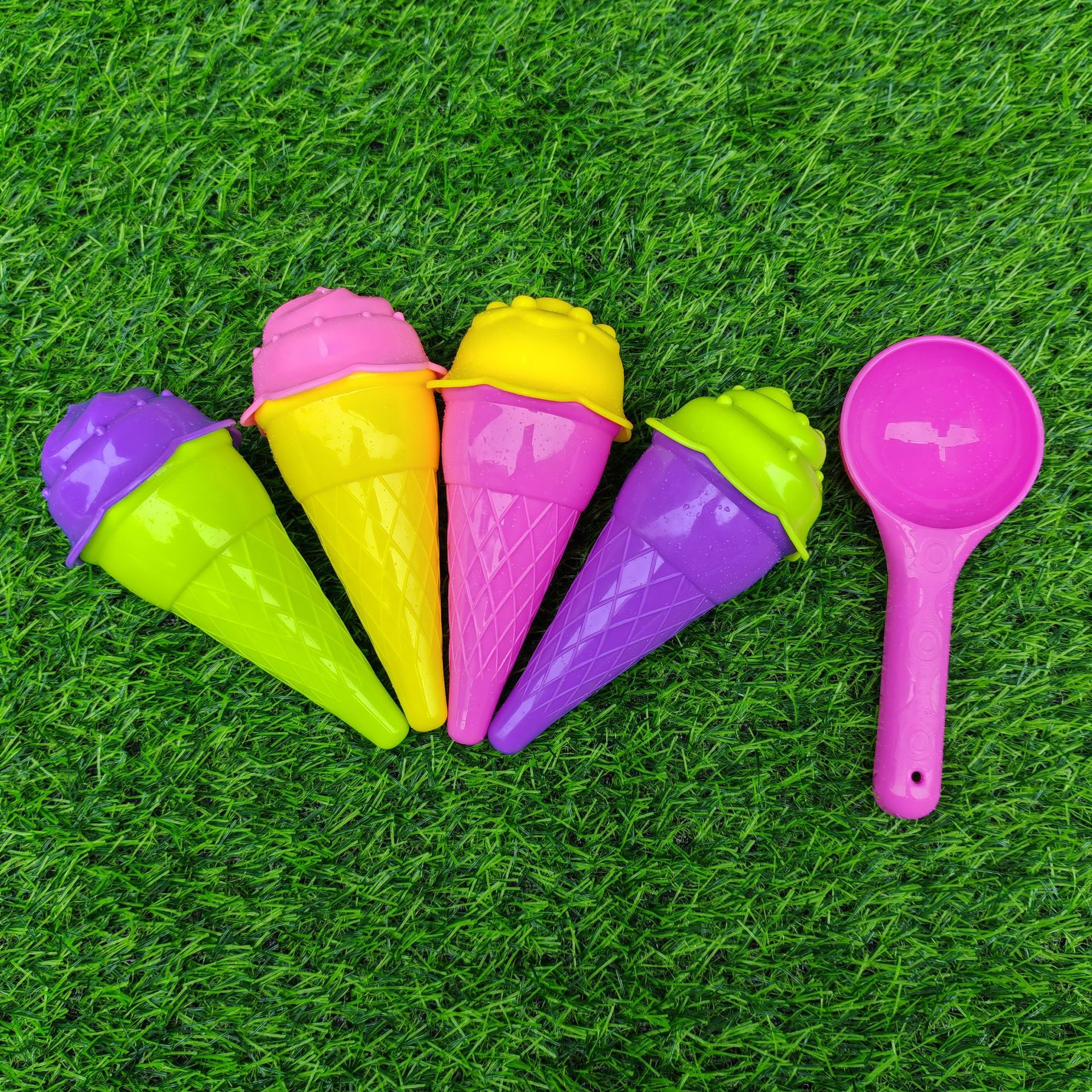 Venta directa de fábrica, juguetes espaciales para niños, moldes de arena, accesorios de barro de color, modelos, arena engrosada, herramientas de arena al por mayor