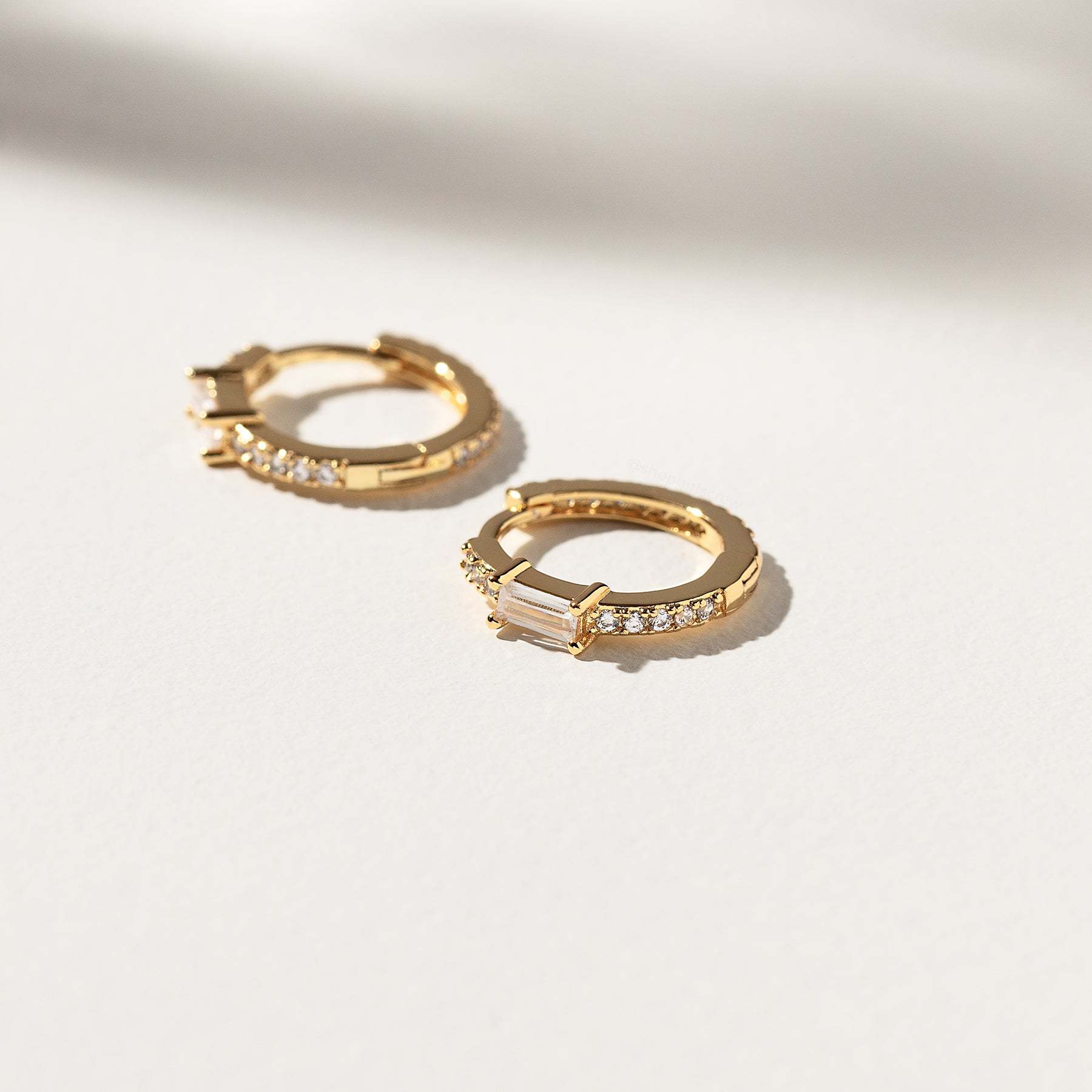 2022 Korean geometric rectangular zircon copper earrings