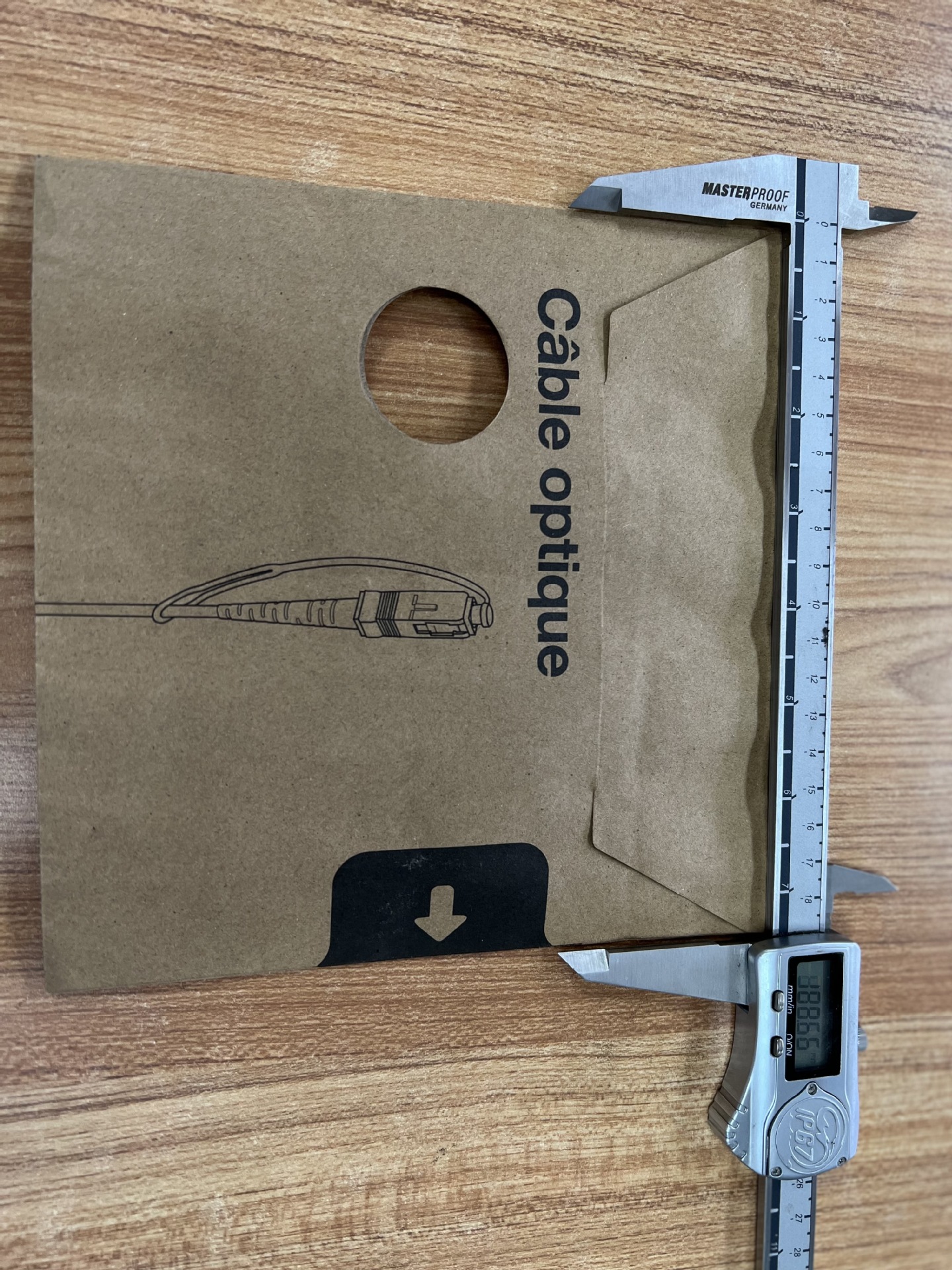 非标通讯器材包装盒Rotary Die Cut Kraft Paper Bag复合型胶粘剂