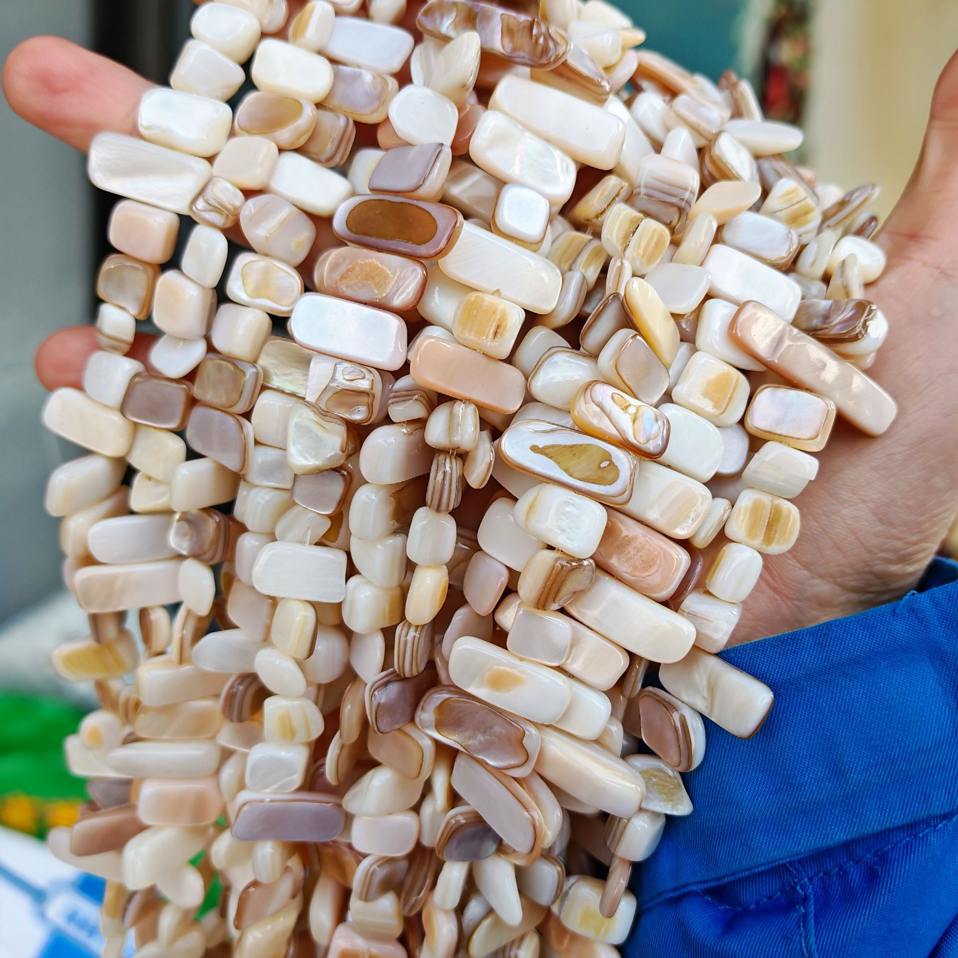 Conchas naturales de agua dulce, conchas irregulares, bloques de piedra triturada, cuentas sueltas, accesorios de joyería de bricolaje semiacabados