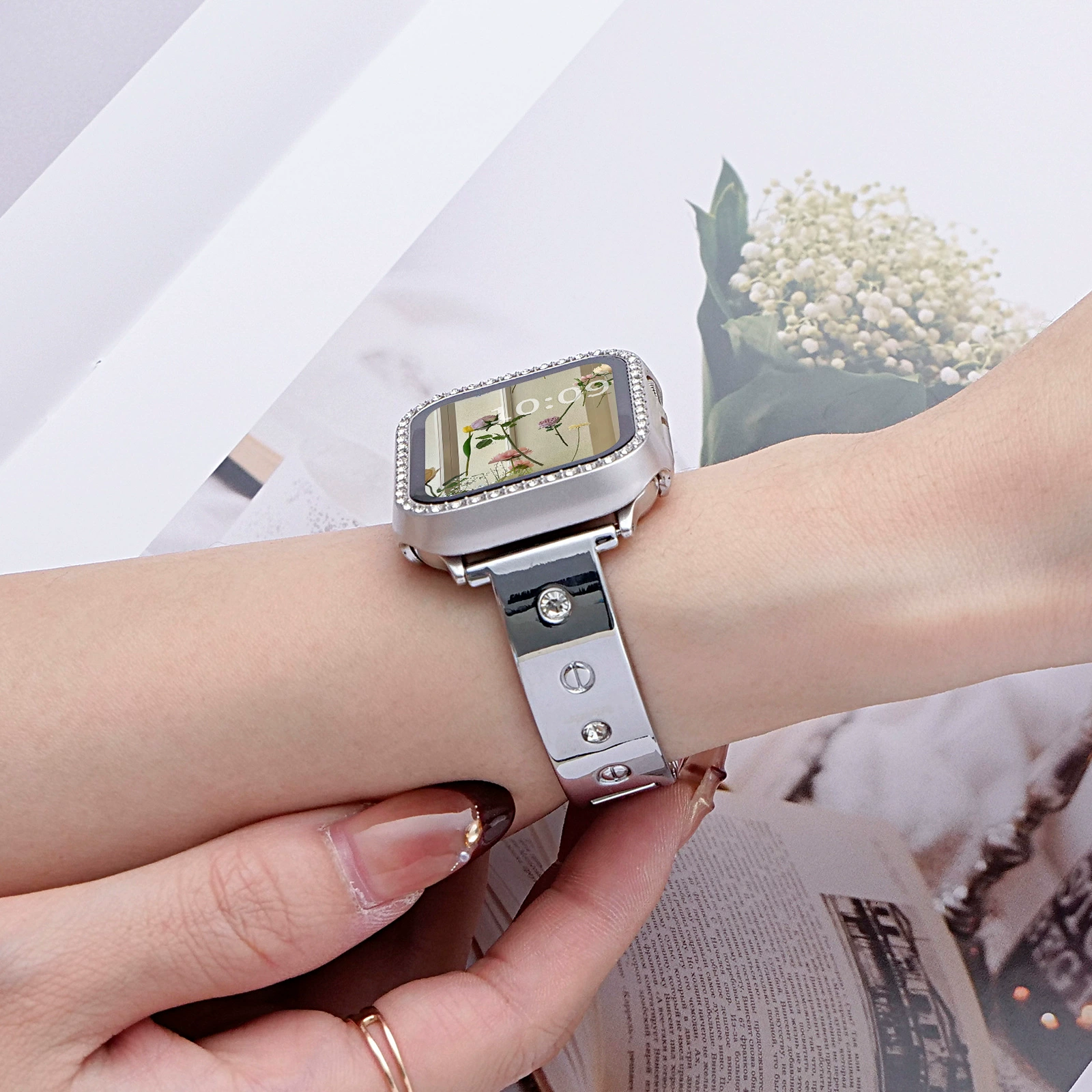 Подходящий для Apple iwatchS11 ремешок металлический горизонтальный гвоздной браслет applewatchs10 модный браслет для часов