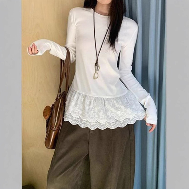 French Retro Lace Base Shirt for Women 2026 New Style Inner Layering Versatile Slimming Long-Sleeve Top for Commuting French Retro Lace Base Shirt for Women 2026 New Style Inner Layering Versatile Slimming Long-Sleeve Top for Commuting