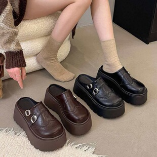 �ɸ�װ��^�봺�¿�r�К��|��ЬŮ2026�⴩һ�_�şo���jkСƤЬ