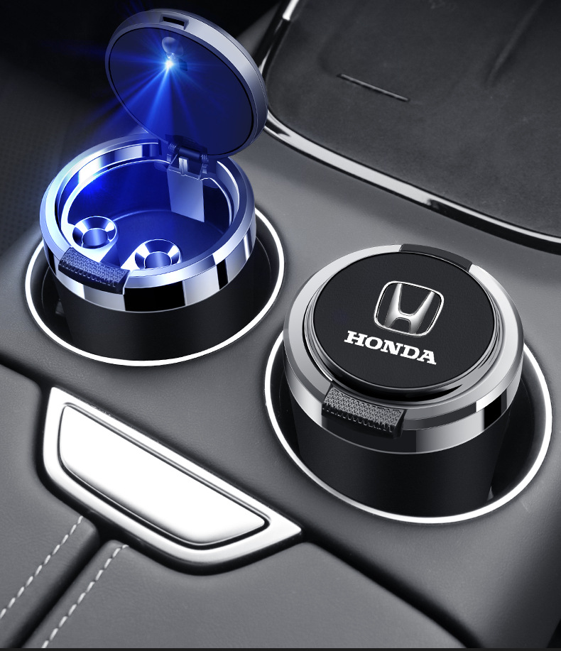 Suitable for Honda Civic Lingpai Fit XRV Accord Vanguard Jed CRV Crown Road Car Ashtray Metal Liner