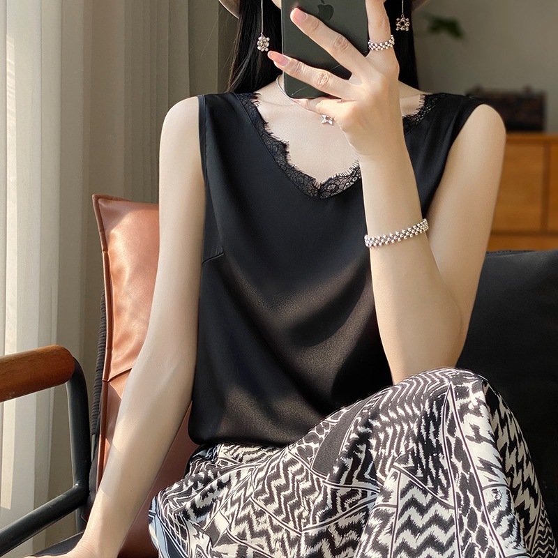 Summer Sleeveless Top T-Shirt Vest Western Style All-match New Style Design Sense French High-end Sense V-neck Sling New Style Women