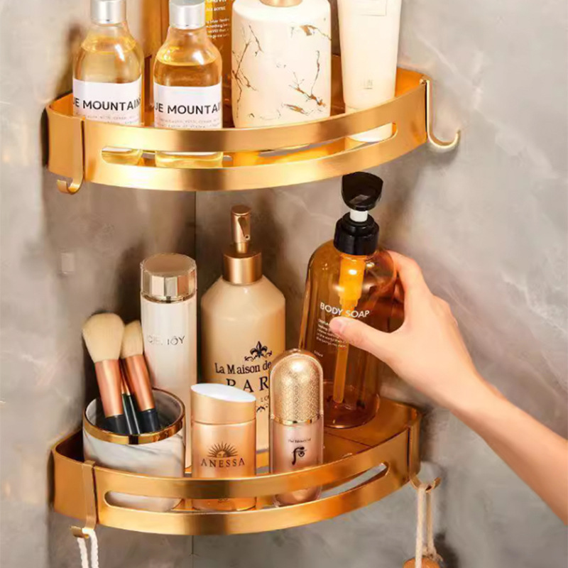 Estante de almacenamiento de baño sin perforaciones de estilo europeo titanio oro espacio aluminio baño almacenamiento rack negro triángulo cesta esquina estante pared image 5