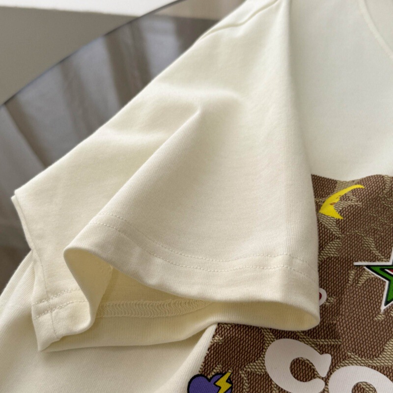 Choco's Little Dinosaur Short Sleeve T-Shirt with Square Print Letter Cartoon Round Neck Half Sleeve Unisex Top Choco's Little Dinosaur Short Sleeve T-Shirt with Square Print Letter Cartoon Round Neck Half Sleeve Unisex Top