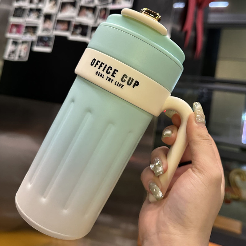 新しいコーヒーカップ 304 ステンレス鋼魔法瓶カップ屋外高価値男性と女性の車のウォーターカップギフト卸売|undefined