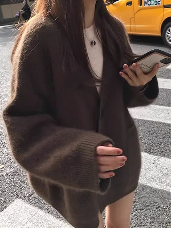 高级感软糯黑色v领针织开衫女秋冬加厚宽松慵懒毛衣外套上衣外搭|undefined