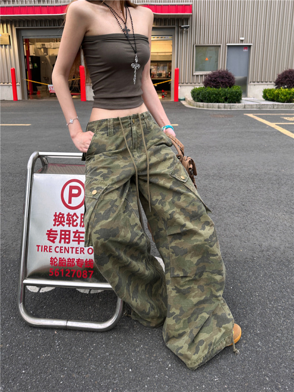 オーバーオールアメリカンレトロホットガールローウエストワイドレッグパンツ 2025 夏の女性の巾着ポケット迷彩デニムパンツ|undefined