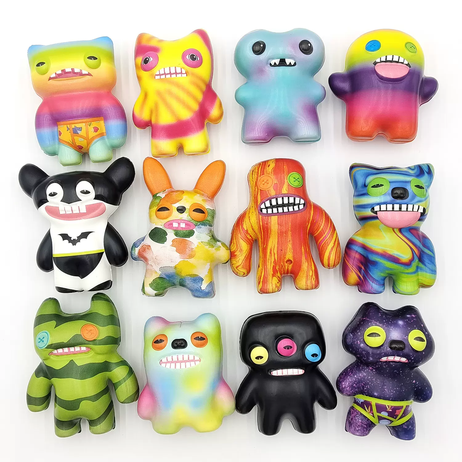 跨境萌牙怪兽玩偶慢回弹巨齿怪捏捏乐儿童解压玩具潮玩摆件批发