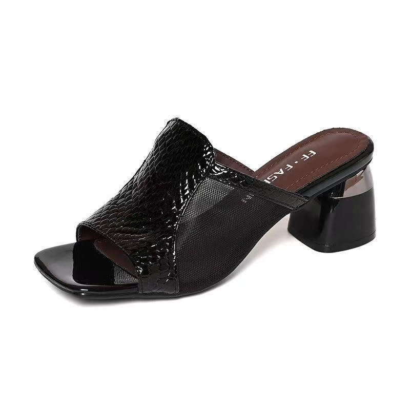 Zapatos de mujer de tamaño grande, tela de malla de moda coreana transpirable, dedos abiertos y versátiles, zapatillas de tacón grueso para mujeres. image 5