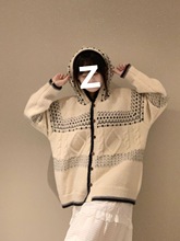 撞色连帽麻花针织开衫毛衣2025年新款宽松女慵懒风复古毛衣外套