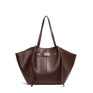 ���R�d�羳�p��������¿����Ů��߼������ṫ�İ�ͨ�����ذ�