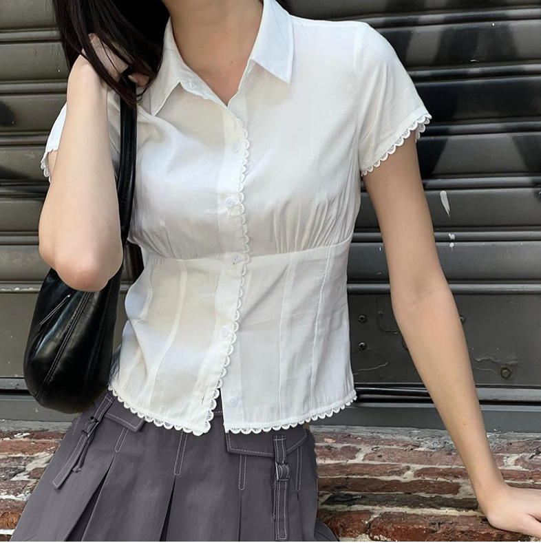 College Style White Short-Sleeved Shirt for Women 2024 New Design Waist Shirt Lace Sweet Short Top