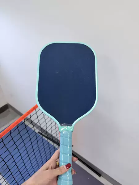 Zeroring crystal blue pickleball racket with 14/16 mm foam core, wear-resistant and rough surface support