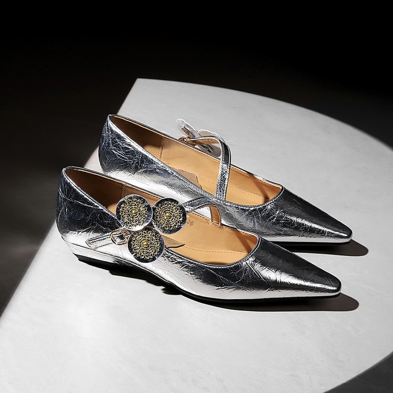 6282-6K92 European and American Style Retro Low Heeled Wedge Women's Shoes Shallow Mouth Pointed Metal Decorative Single Shoes Women