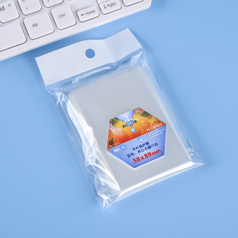 Fabricante de la estrella juego de cartas rey tarjeta de película titular de la tarjeta liner tablero juego de cartas tarjeta de juego tarjeta de cubierta de la tarjeta de película 20 seda