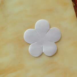 厂家供应超声波饰品 童装发饰鞋子胸花服饰辅料配件定型工艺花片