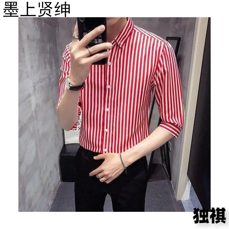 Camisa de manga corta para hombre de nuevo estilo verano estilo delgado estilo coreano delgado camisa a rayas de manga tres cuartos camisa de media manga para hombre joven