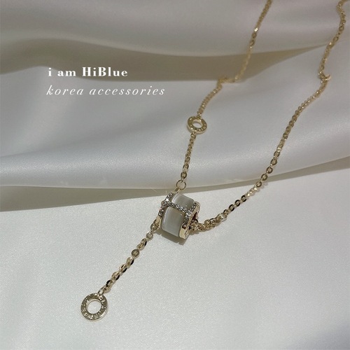 South Korea's Dongdaemun cat's eye stone small waist necklace INS cold style new necklace beautiful clavicle chain
