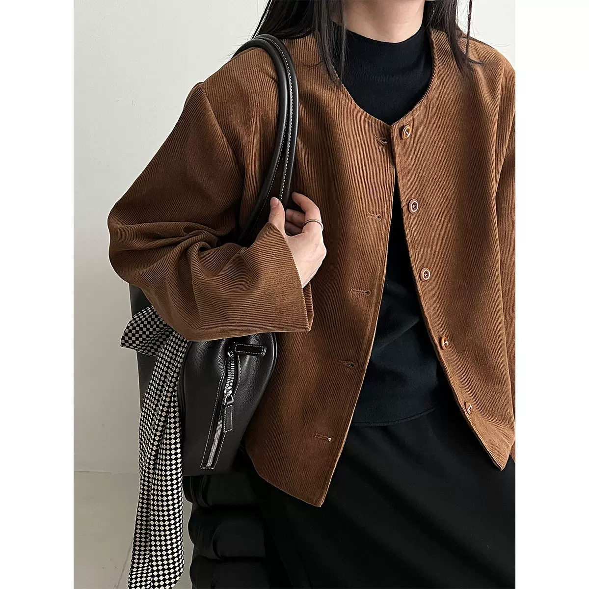 鹿西美拉德复古单排扣短款圆领灯芯绒外套女秋季显瘦长袖夹克3737