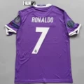 1617 Real Madrid printed the number 7 RONALDO+Champions League badge away from home