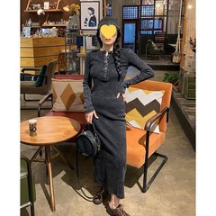 欧货早秋高级感水洗复古半开领黑色连衣裙女2025早秋新款包臀裙子