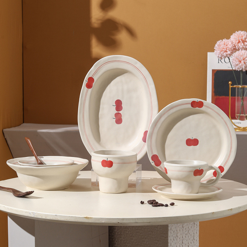 Japanese-Style Rustic Pottery, Independent Niche Design, Hand-Painted Matte Apple Ceramic One-Person Dining Set with Underglaze Color Japanese-Style Rustic Pottery, Independent Niche Design, Hand-Painted Matte Apple Ceramic One-Person Dining Set with Underglaze Color