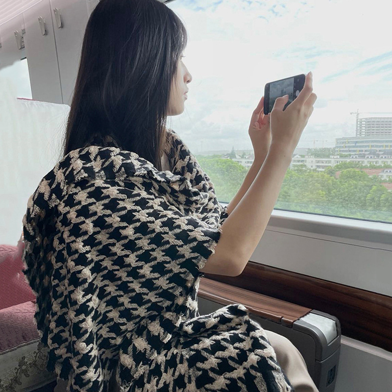 2021 estilo coreano moda Otoño e invierno nuevo tridimensional bufanda de pata de gallo Pequeño Libro Rojo todo partido Cachemira chal bufanda