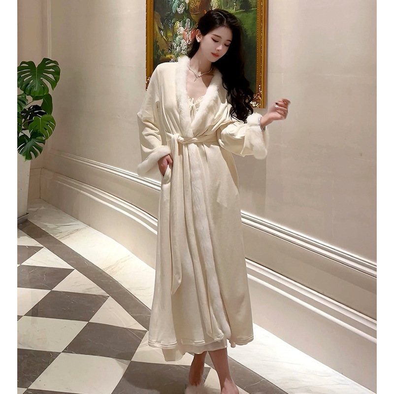 French Retro Elegant Long Island Velvet Nightgown for Women Autumn and Winter Suspender Nightgown Set High-End Warm Pajamas