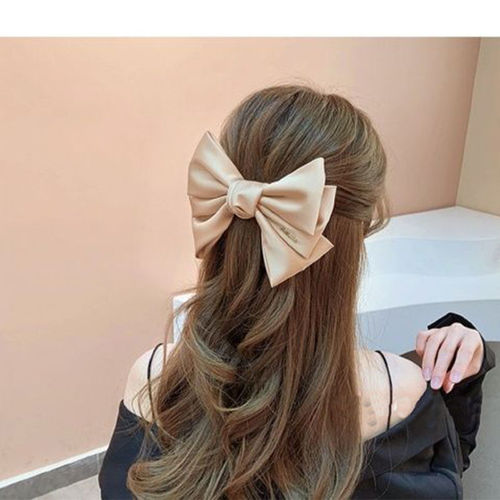 Three-layered satin large bow hairpin, internet celebrity's same style spring clip hair ornament for the back of the head, Korean style elegant fabric hair accessory