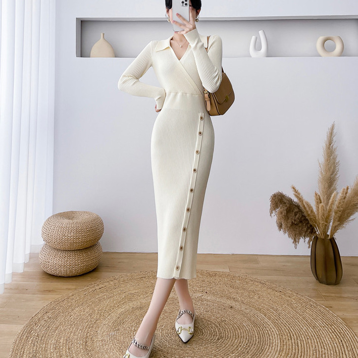 Französisches neues Produkt für Herbst und Winter 2023, taillenbetontes, mittellanges, hüftbetontes Rockkleid, untere Schicht, eng gestricktes Kleid_voghion.com