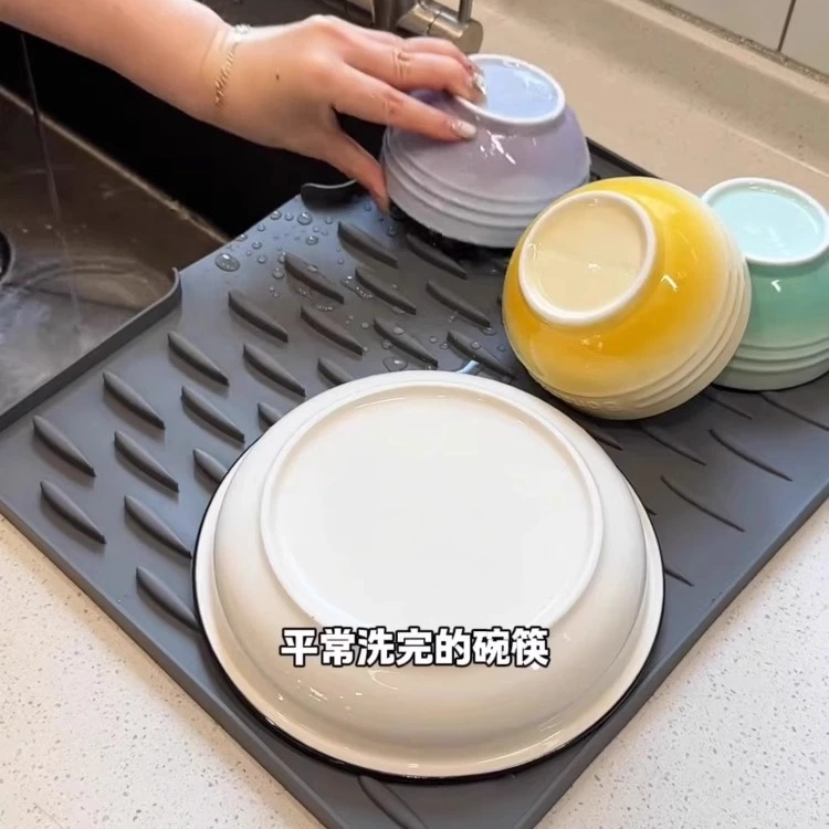 ⇗Силиконовый дренажный коврик для раковины, отвод воды, кухонная чаша для фруктов и овощей, фильтр для посуды, сушилка для воды, бытовая столешница, подставка для кастрюли, теплоизоляция