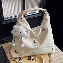 һ���������ô��������ذ�Ů2025�¿��ͨ���p��μ�б�汳��