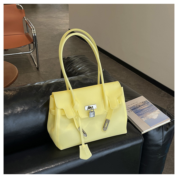 Bolsa de gelatina de gran capacidad para mujeres verano de 2026 nueva moda de dopamina Kelly bolso de moda coreano bolso de tote