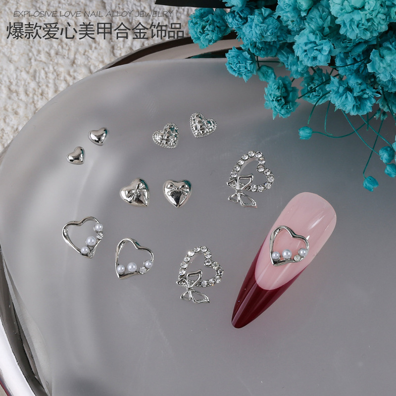 Cross-Border Nail Art Accessories Butterfly Pearl Heart Frame Inlaid with Beads DIY High-End Niche Mini Heart-Shaped Accessory Jewelry Cross-Border Nail Art Accessories Butterfly Pearl Heart Frame Inlaid with Beads DIY High-End Niche Mini Heart-Shaped Accessory Jewelry